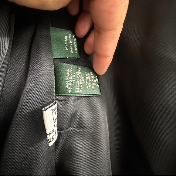 Ralph Lauren | Navy Blazer with Gold Buttons - Picture 4 of 6